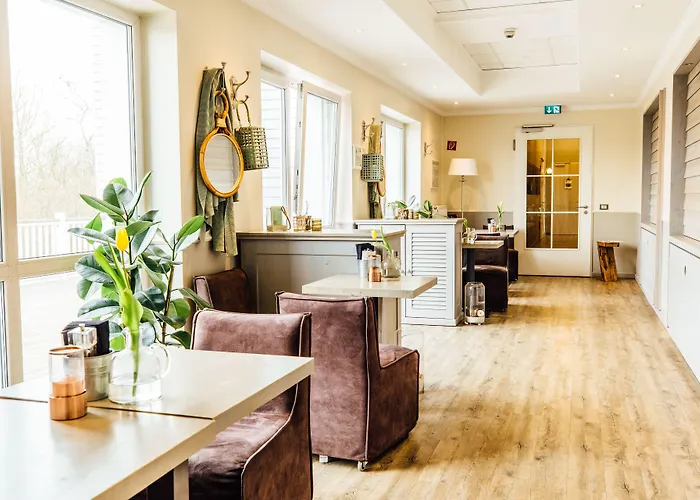 St. Peter-ording Hotell 4*